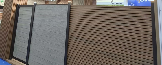 हमारे WPC आउटडोर दरवाजों के साथ अपने प्रवेश द्वार में क्रांति लाएं