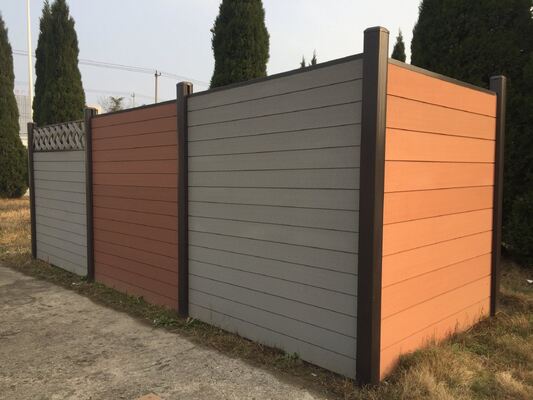 एल्यूमिनियम फ्रेम डब्ल्यूपीसी बाड़ लगाना स्लैट शैली आउटडोर गृह सुरक्षा