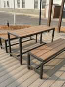 सर्वाधिक बिकने वाला डब्ल्यूपीसी गार्डन फर्नीचर - मैचिंग बेंच के साथ वाणिज्यिक आउटडोर टेबल